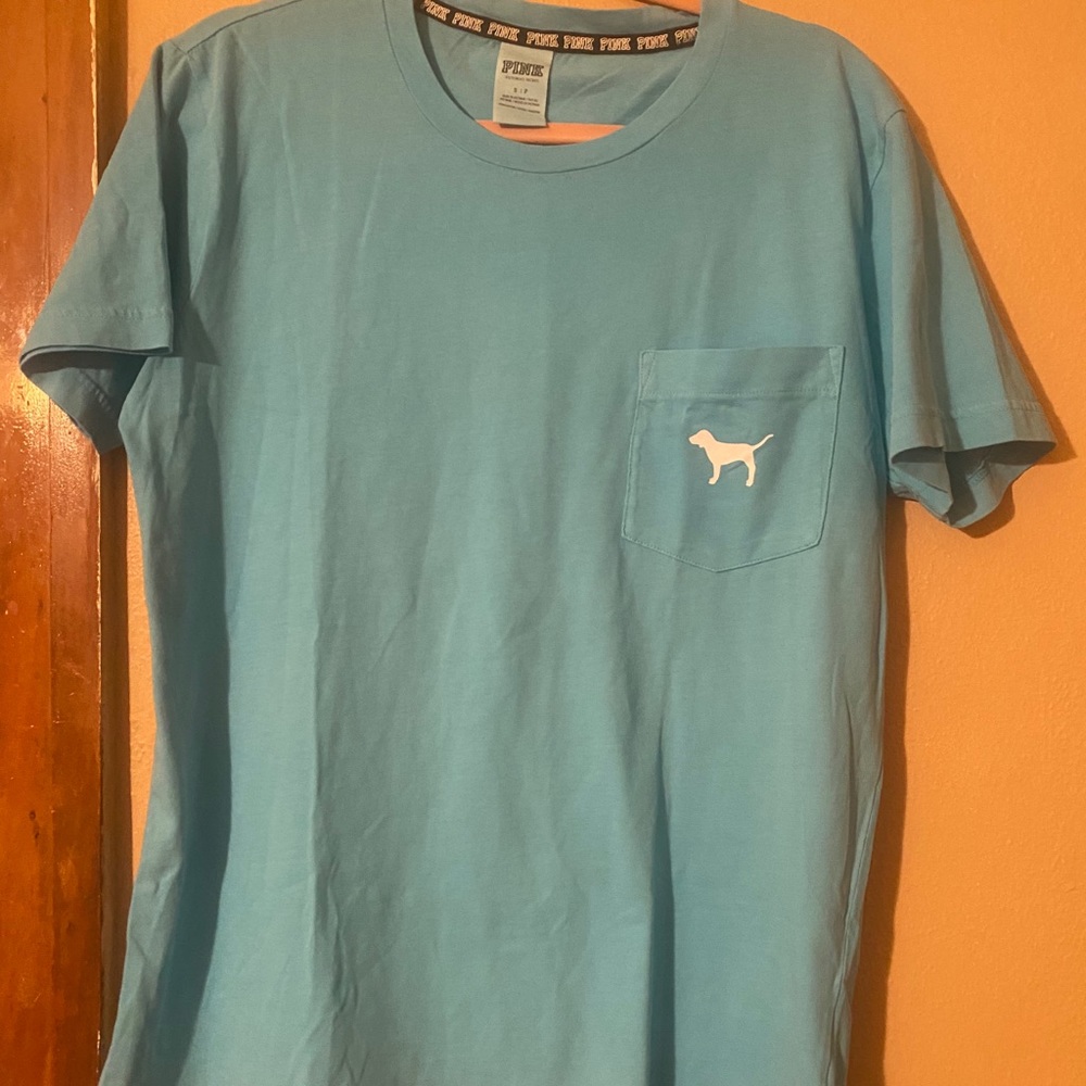 Logo tee